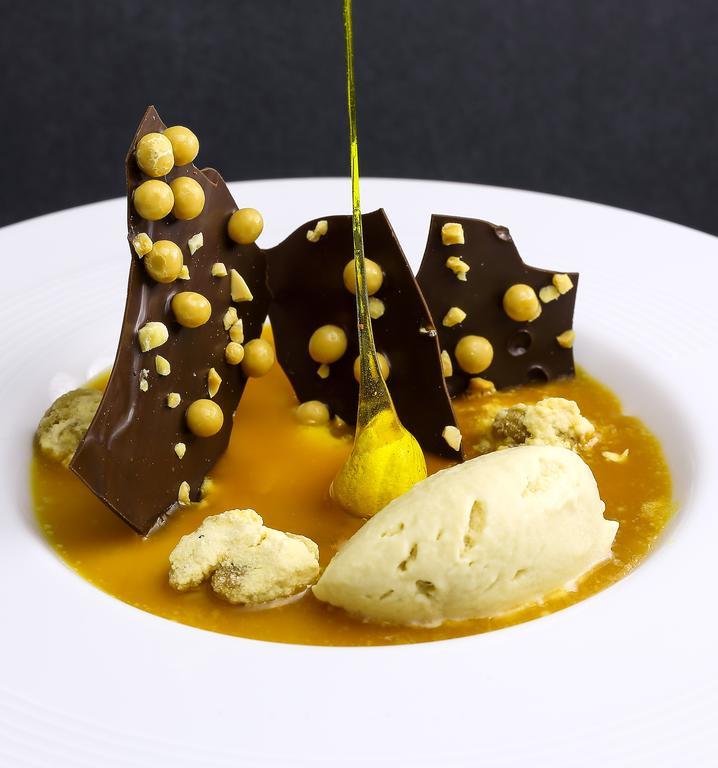 Hotel De France - Restaurant L'Insolite Douarnenez Ngoại thất bức ảnh