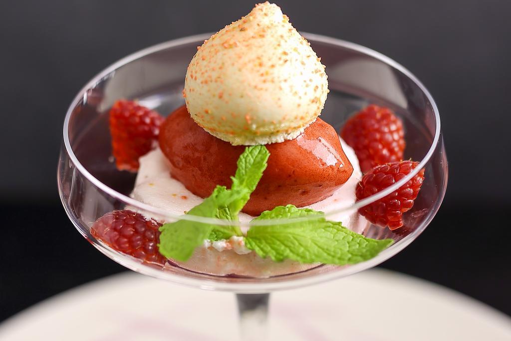 Hotel De France - Restaurant L'Insolite Douarnenez Ngoại thất bức ảnh